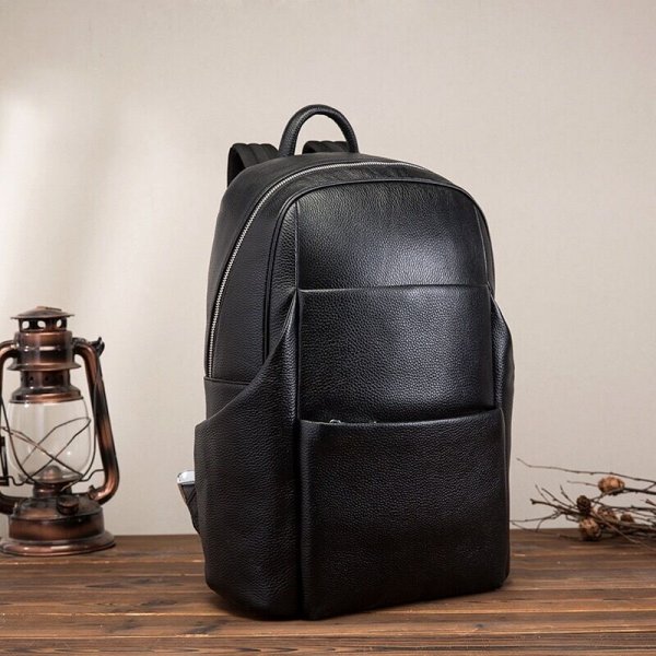 Large-capacity leather travel bag